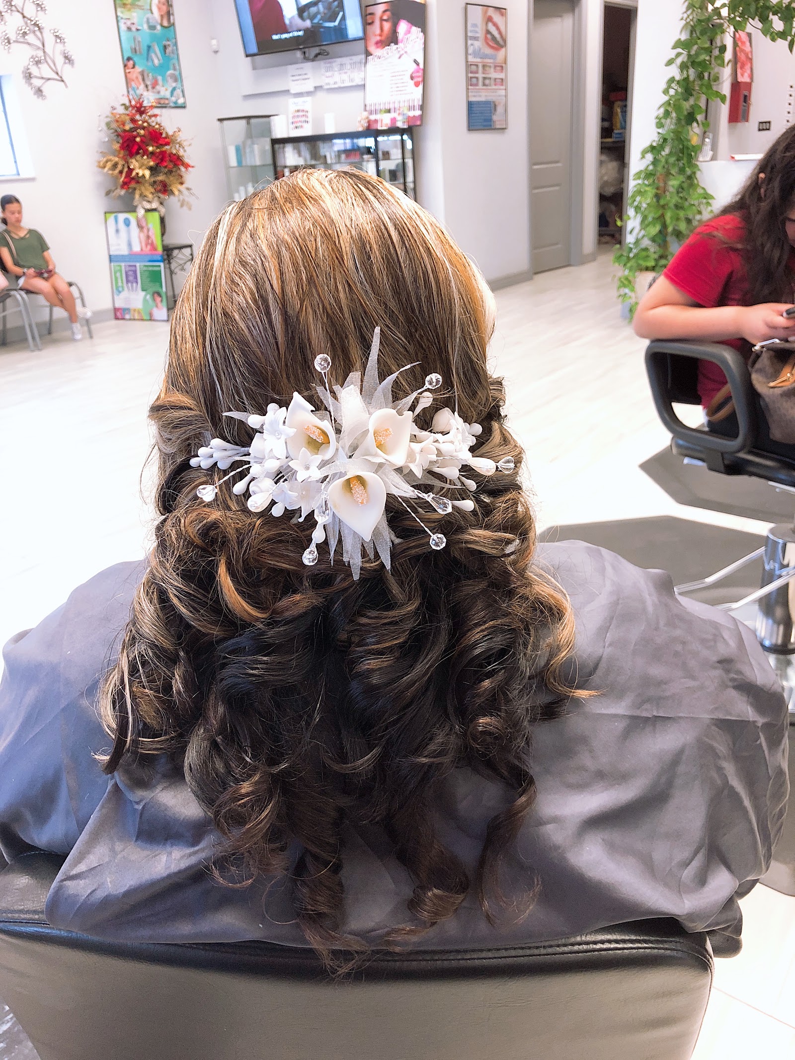 Sandy Salon Hair & Nail - Spa nail photo 1