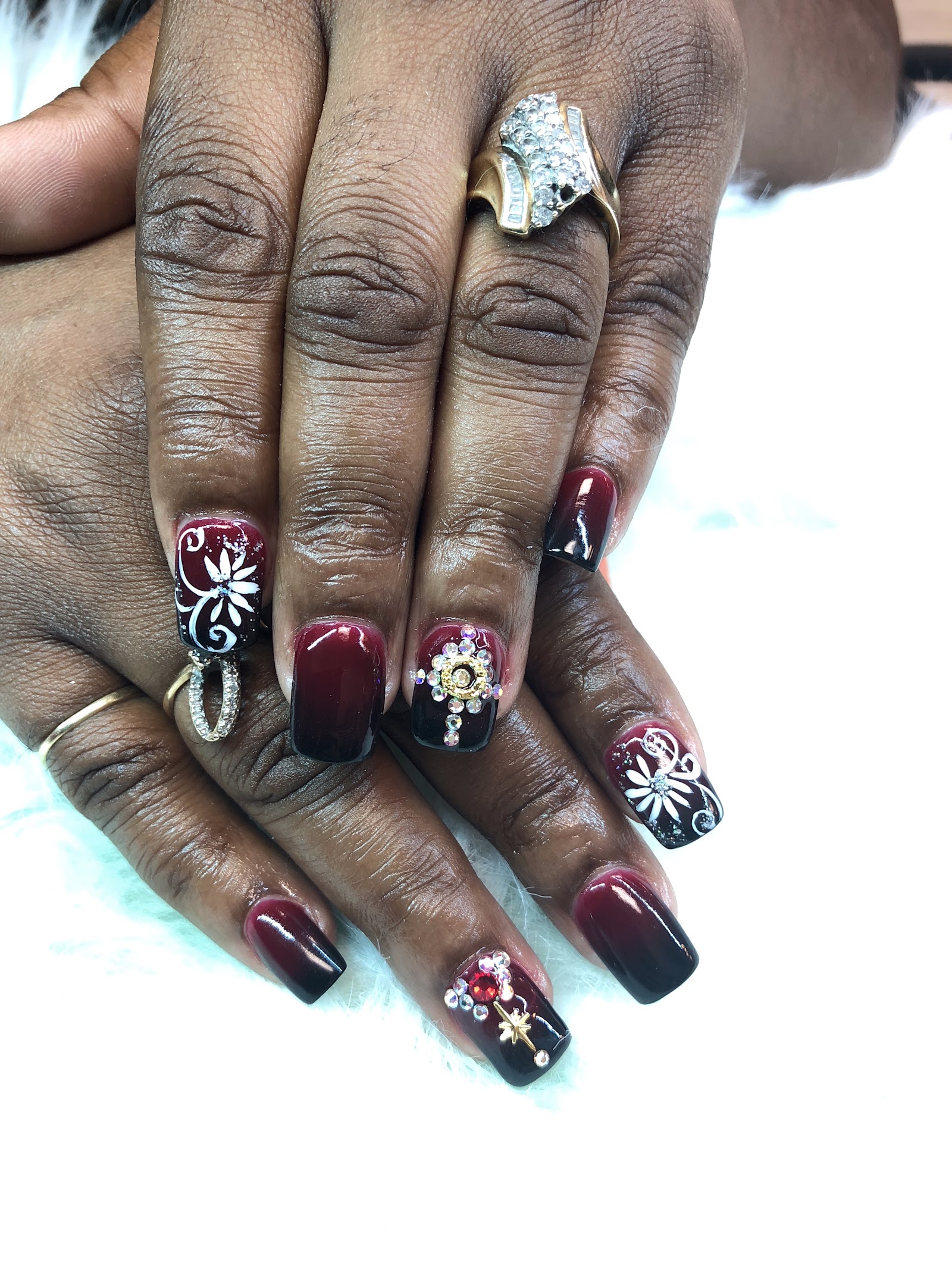 Sandy Salon Hair & Nail - Spa nail photo 7