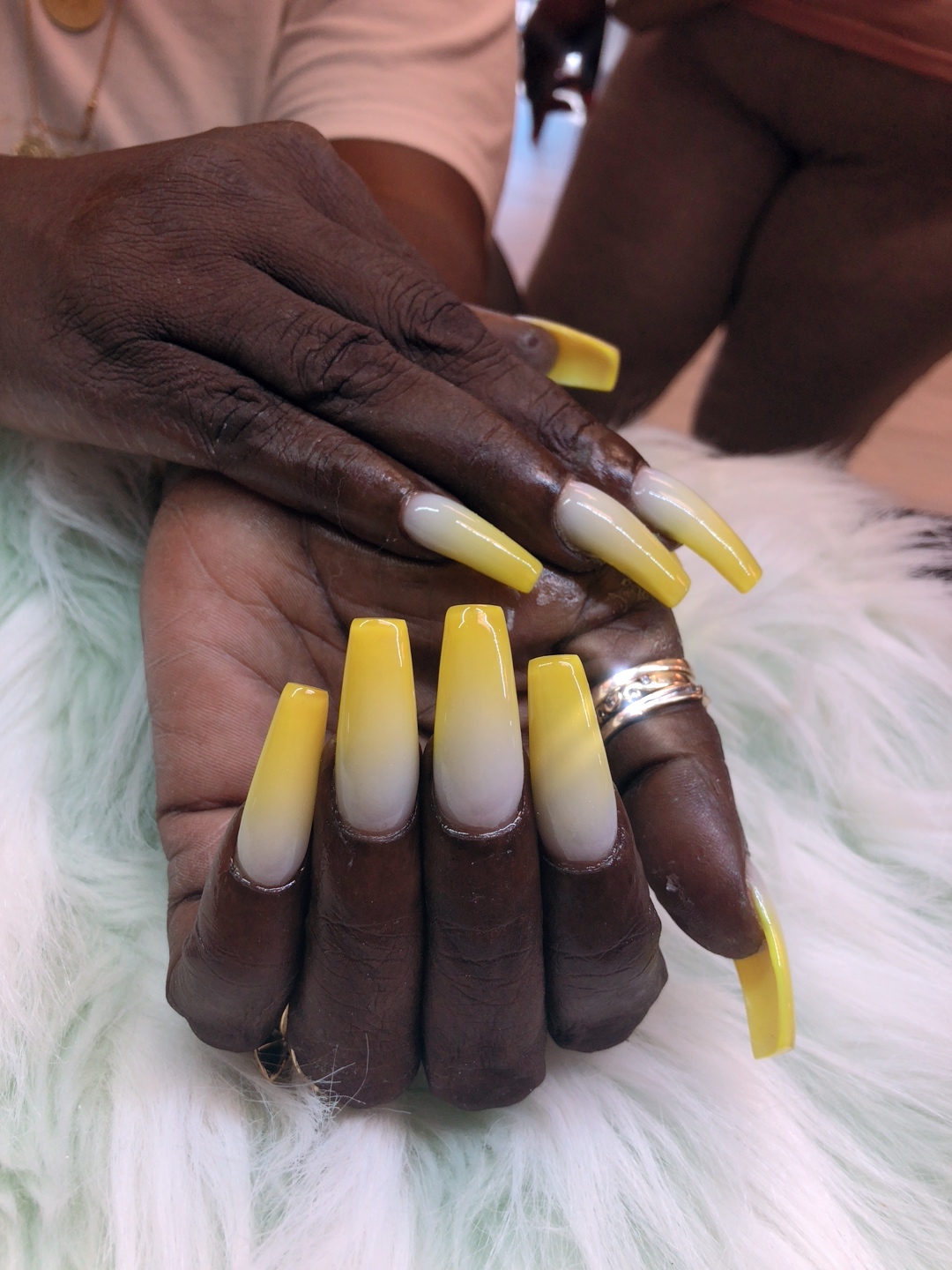Sandy Salon Hair & Nail - Spa nail photo 8
